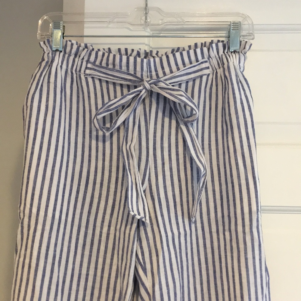 Cute pull-on stripe pants with tie waist